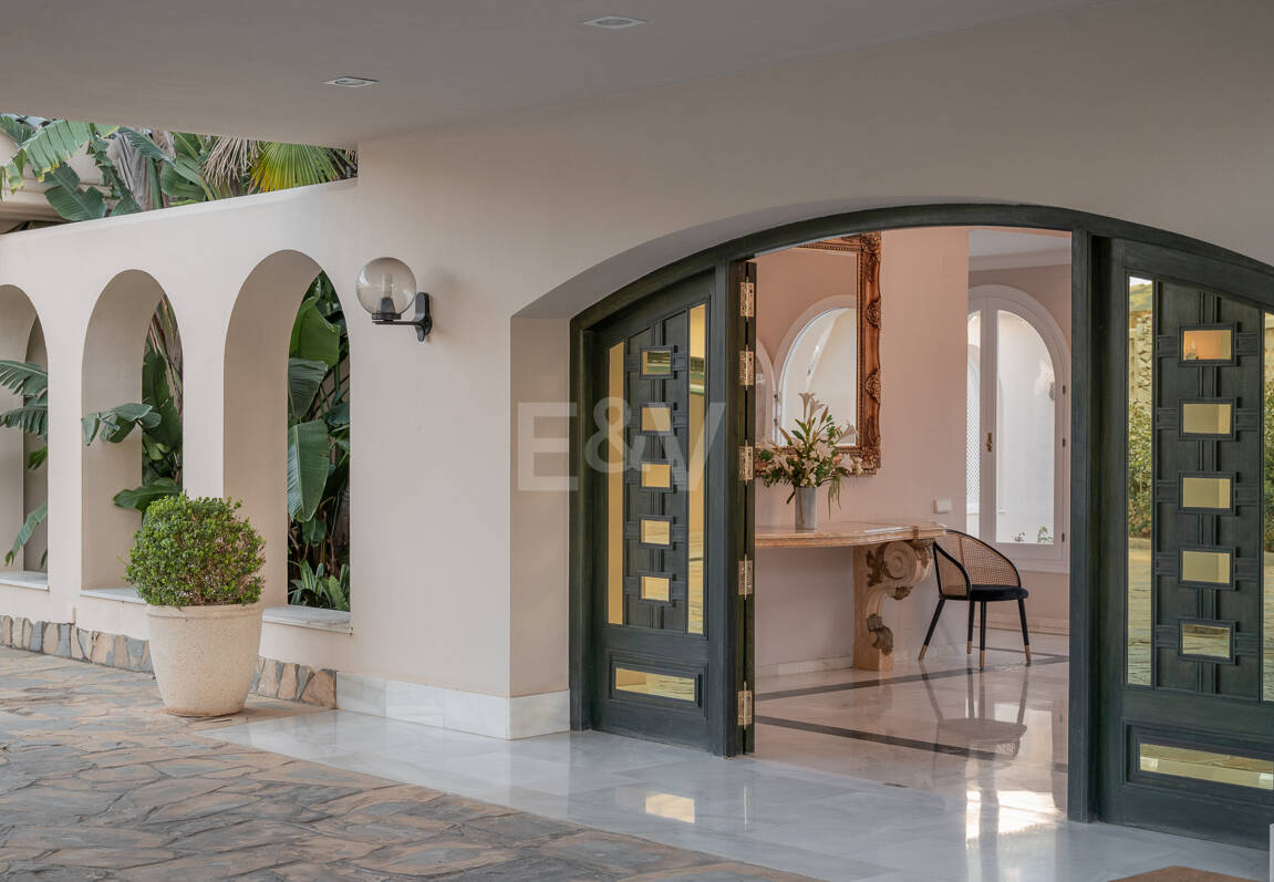 Casa Mandaluz: una majestuosa finca andaluza con vistas panorámicas
