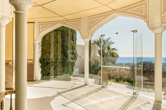 Casa Mandaluz: una majestuosa finca andaluza con vistas panorámicas