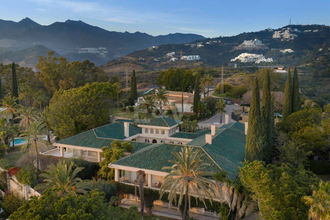 Casa Mandaluz: una majestuosa finca andaluza con vistas panorámicas