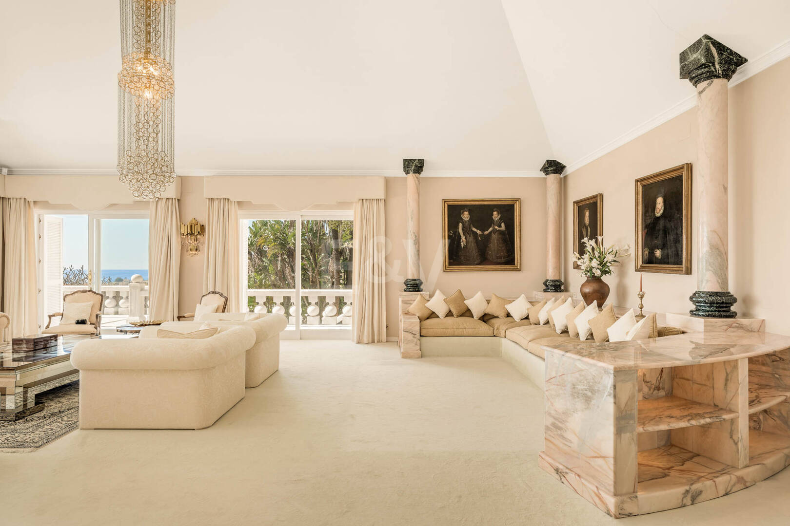 Casa Mandaluz: una majestuosa finca andaluza con vistas panorámicas