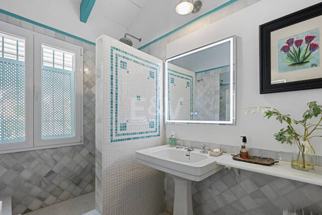 Andalusian Style Villa with Panoramic Sea Views and Private Pool in La Montua