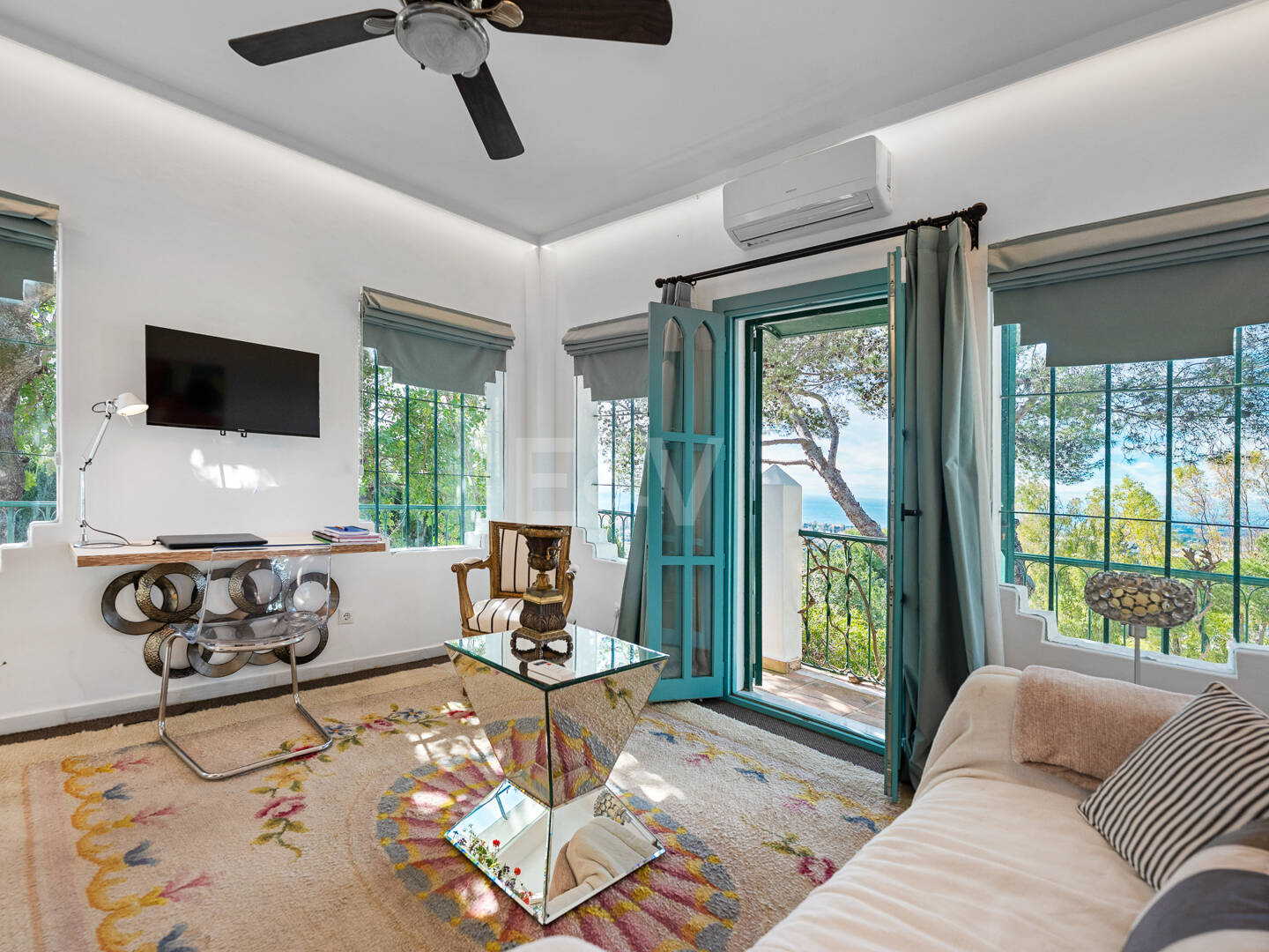 Andalusian Style Villa with Panoramic Sea Views and Private Pool in La Montua