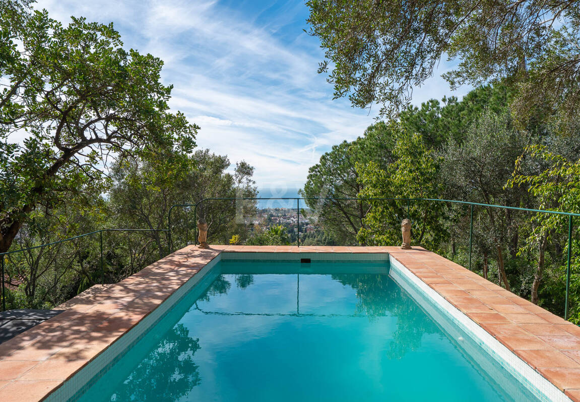 Andalusian Style Villa with Panoramic Sea Views and Private Pool in La Montua