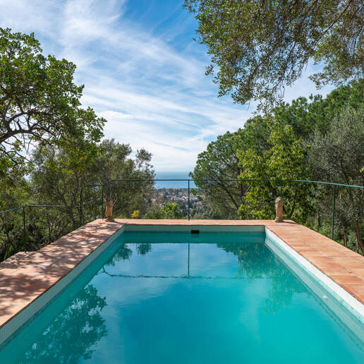 Andalusian Style Villa with Panoramic Sea Views and Private Pool in La Montua