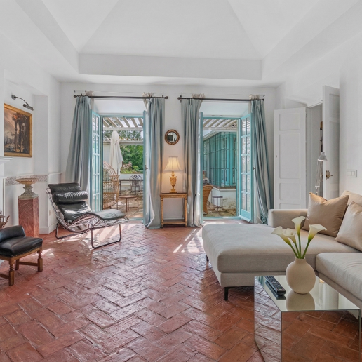 Andalusian Style Villa with Panoramic Sea Views and Private Pool in La Montua