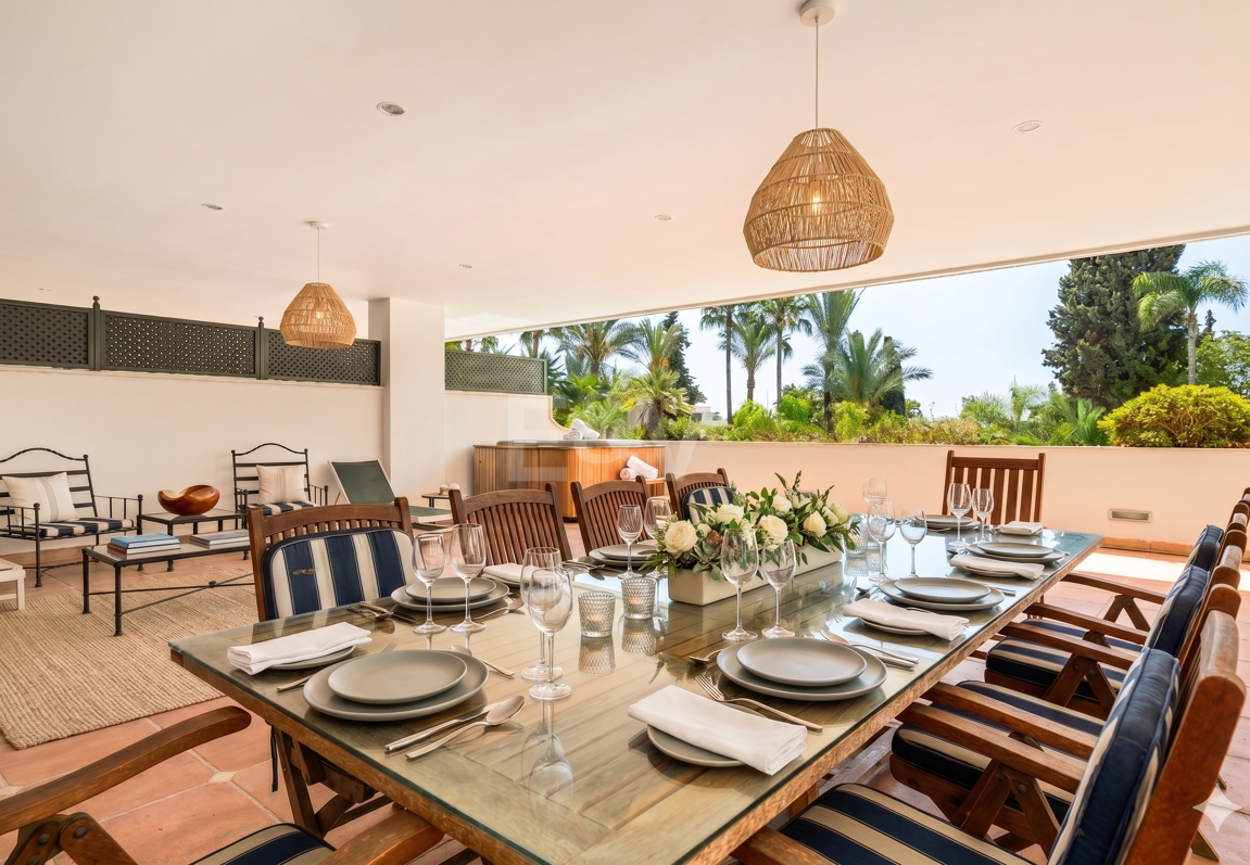 Beachside South-Facing Apartment with Large Terrace on the Golden Mile