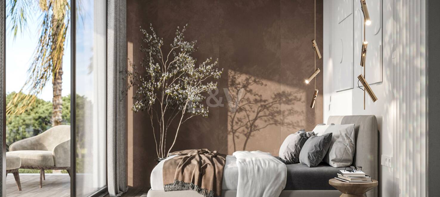 Schlüsselfertige Luxusvilla in Guadalmina am Golfplatz, fußläufig zum Strand