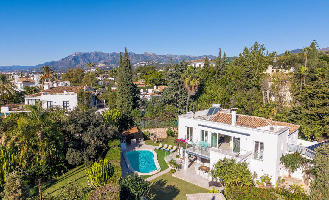 Willa na sprzedaż w El Rosario, Marbella Wschodnia