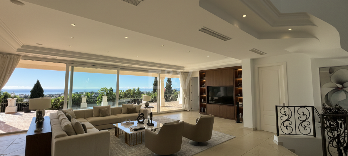 Villa exclusiva en Los Flamingos Golf con diseño clásico y comodidades de estilo resort