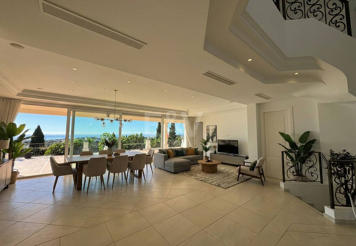 Exklusiv Villa i Los Flamingos Golf med klassisk design och Resort-Style bekvämligheter