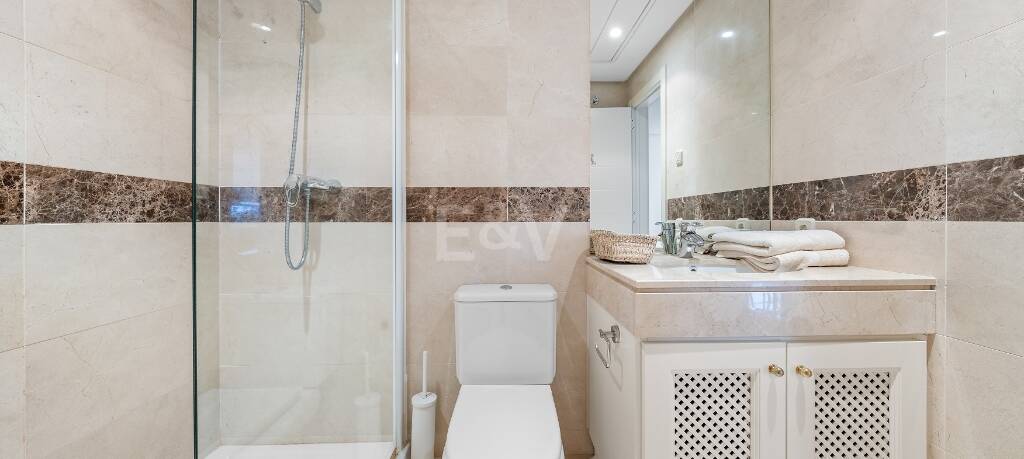 Lägenhet att hyra i Benahavis