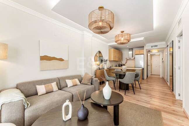 Moderne Wohnung Schritte vom Strand in geschlossener Wohnanlage