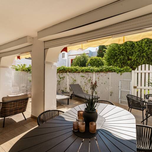 Erdgeschosswohnung in San Pedro nur Schritte vom Strand entfernt