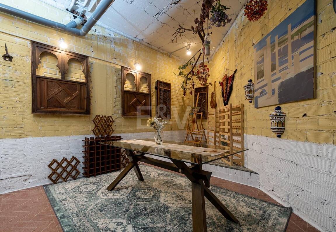 Boutique-Style Luxury Residence in El Paraíso Alto, Benahavís, Marbella for Long-term Rent – 8 Bedrooms, Exceptional Outdoor Living