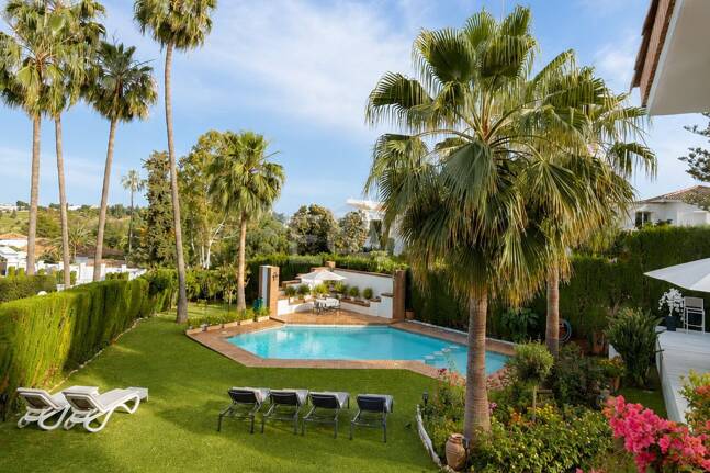 Villa à louer en Benahavis