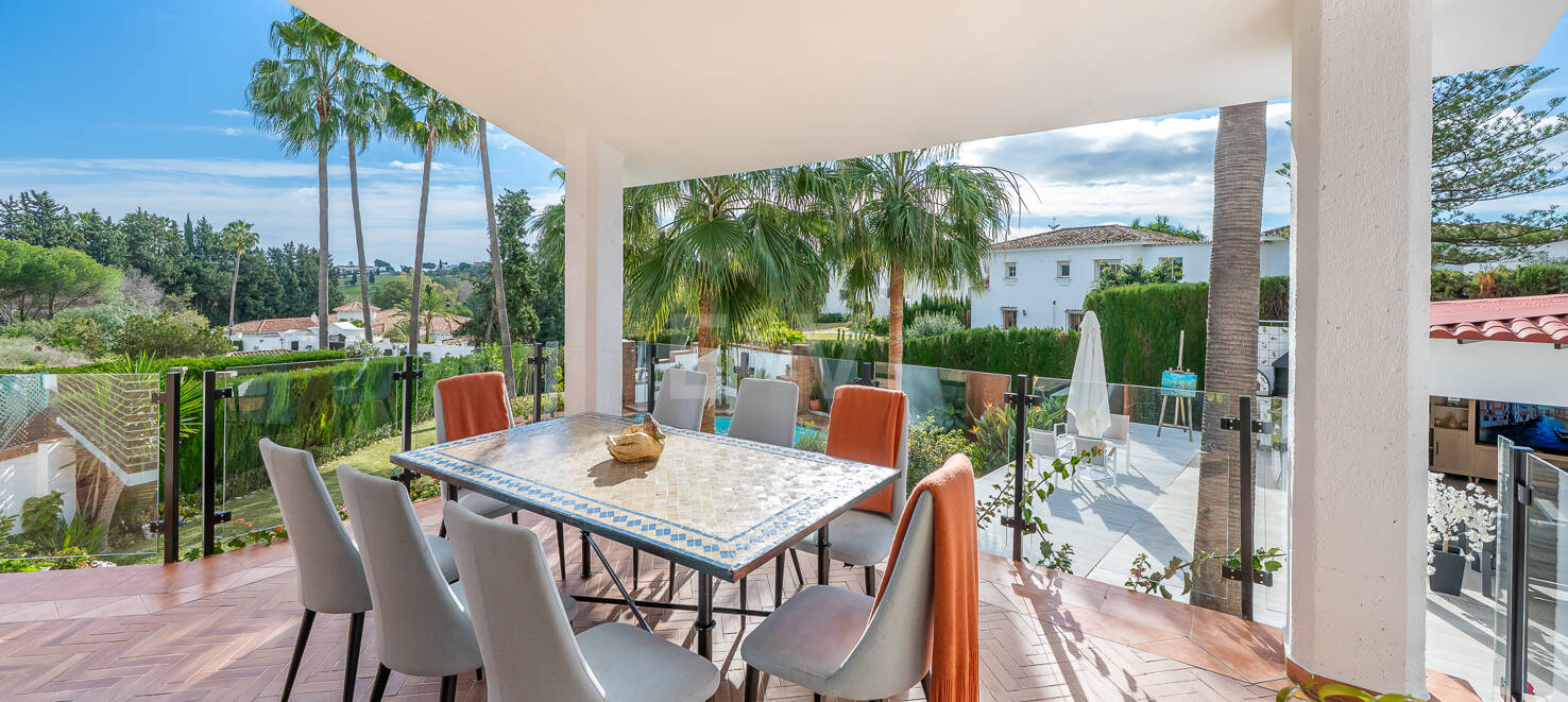 Villa à louer en Benahavis