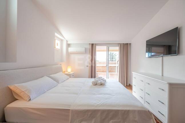 Boutique-Style Luxury Residence in El Paraíso Alto, Benahavís, Marbella for Long-term Rent – 8 Bedrooms, Exceptional Outdoor Living