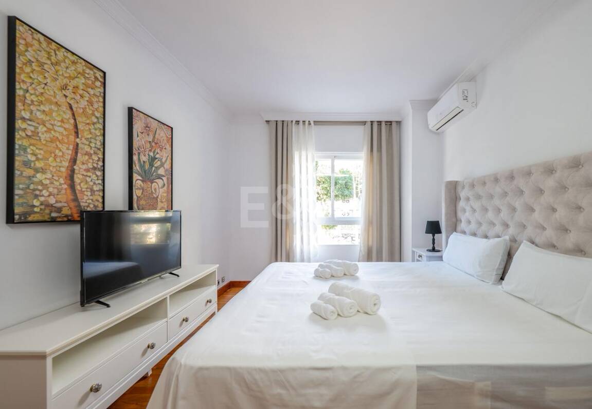 Boutique-Style Luxury Residence in El Paraíso Alto, Benahavís, Marbella for Long-term Rent – 8 Bedrooms, Exceptional Outdoor Living