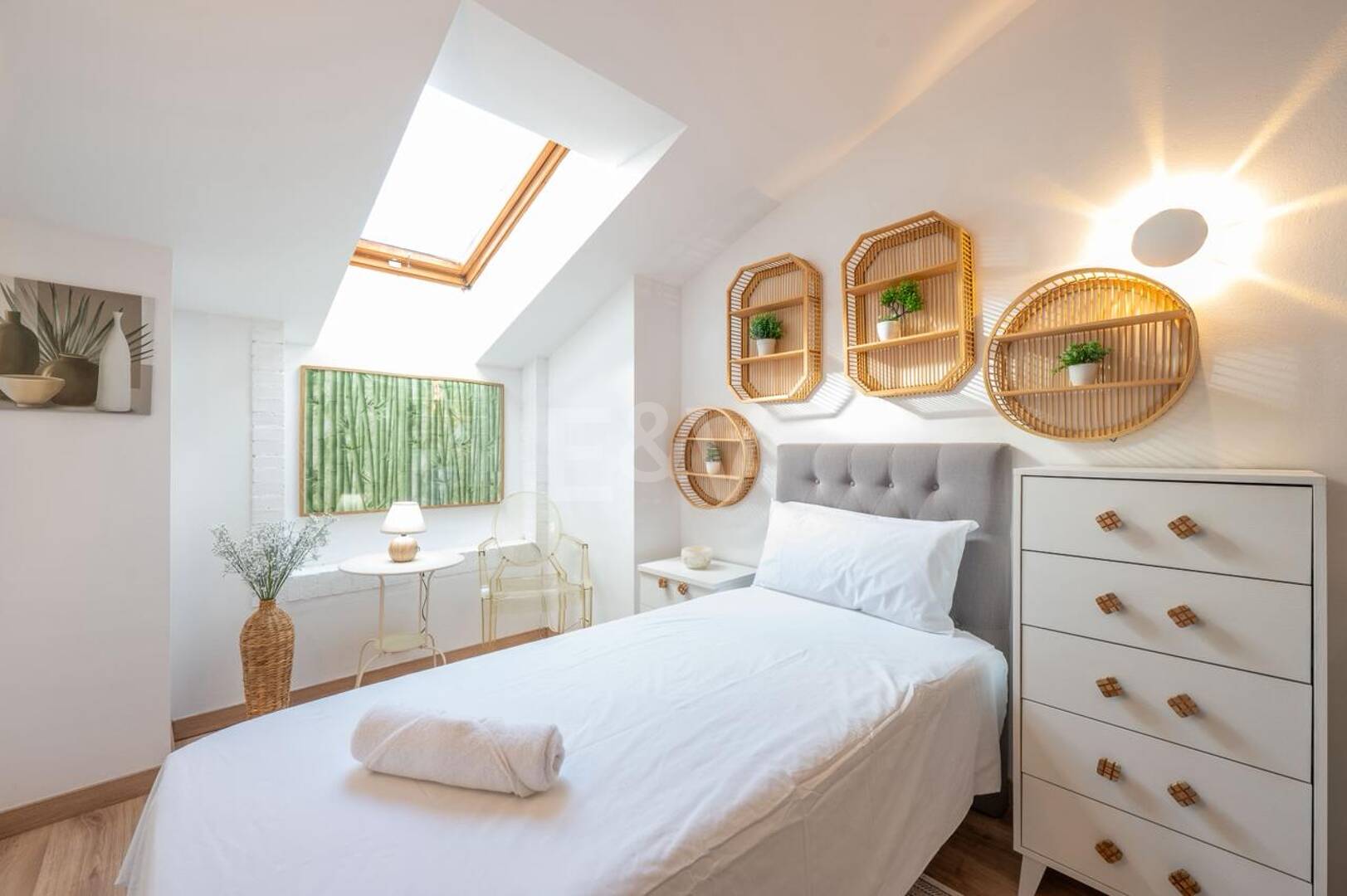 Boutique-Style Luxury Residence in El Paraíso Alto, Benahavís, Marbella for Long-term Rent – 8 Bedrooms, Exceptional Outdoor Living