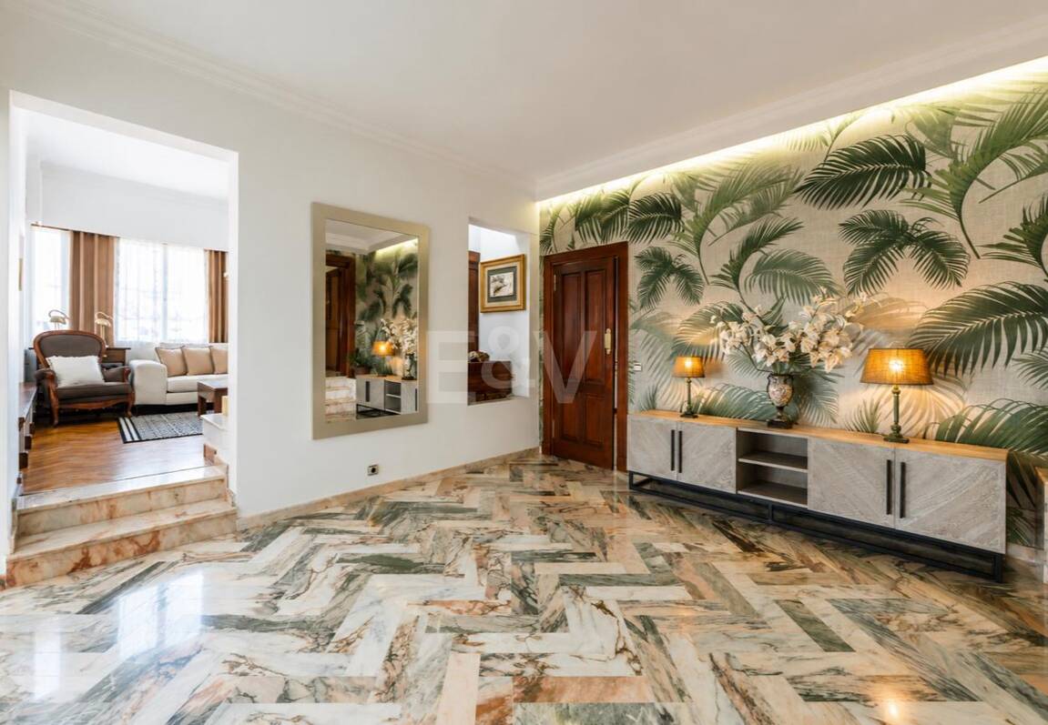 Villa à louer en Benahavis
