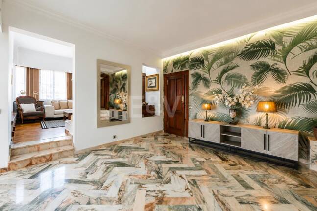Villa à louer en Benahavis