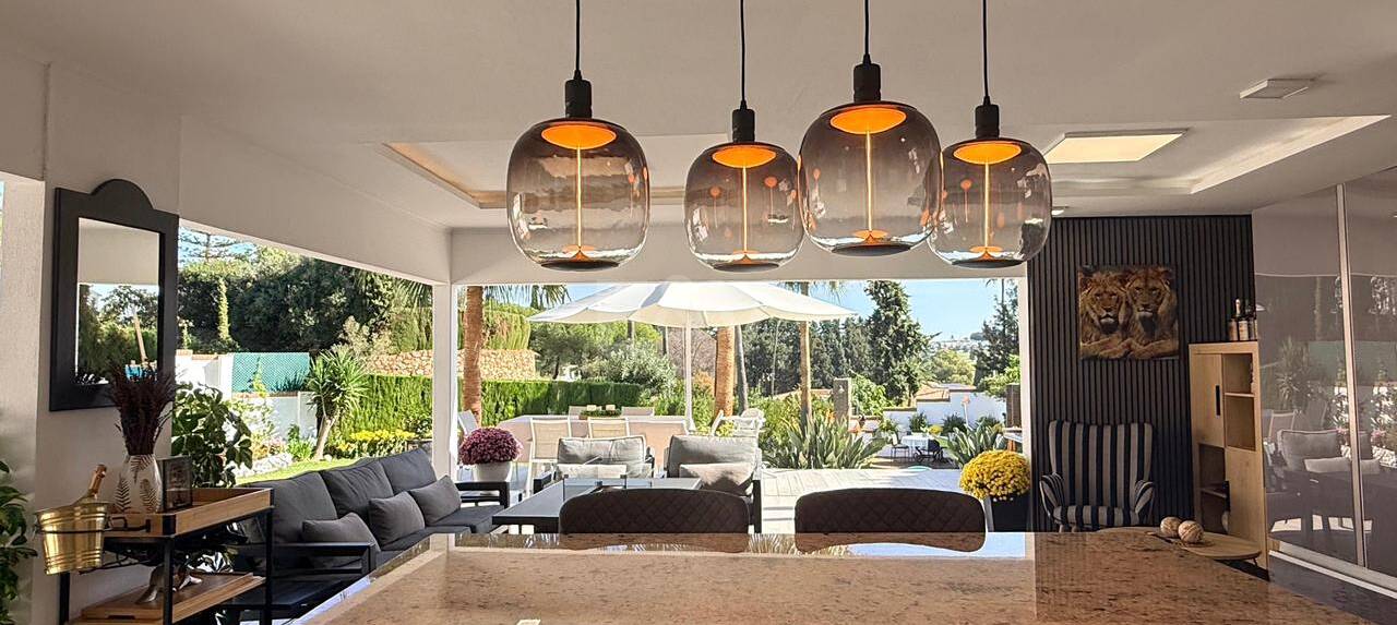 Villa à louer en Benahavis