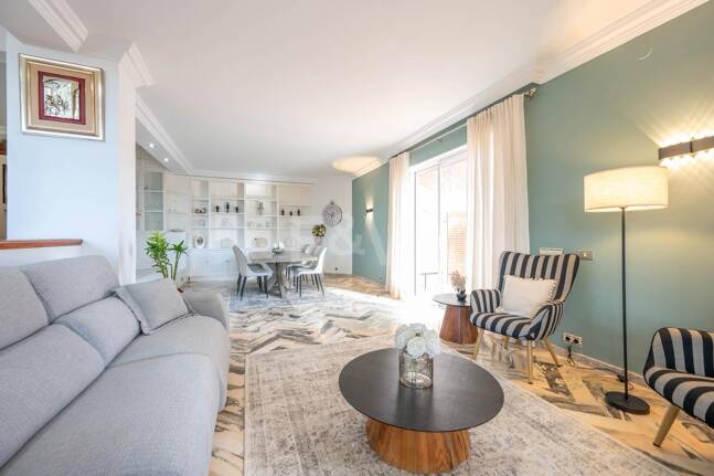 Boutique-Style Luxury Residence in El Paraíso Alto, Benahavís, Marbella for Long-term Rent – 8 Bedrooms, Exceptional Outdoor Living