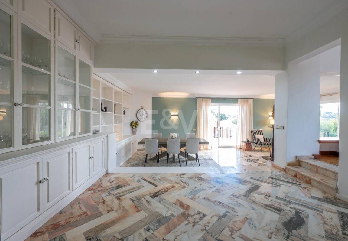 Boutique-Style Luxury Residence in El Paraíso Alto, Benahavís, Marbella for Long-term Rent – 8 Bedrooms, Exceptional Outdoor Living