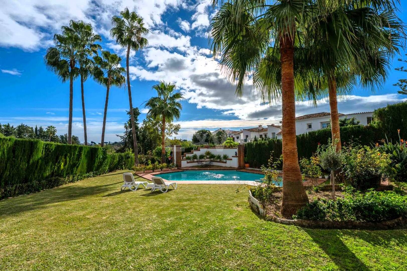 Boutique-Style Luxury Residence in El Paraíso Alto, Benahavís, Marbella for Long-term Rent – 8 Bedrooms, Exceptional Outdoor Living