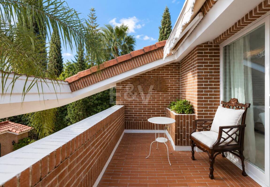 Villa à louer en Benahavis