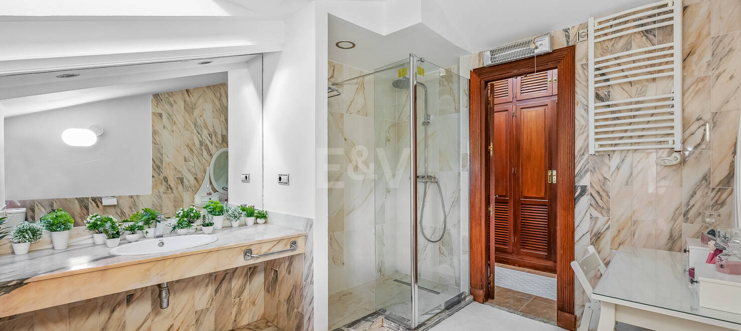 Villa à louer en Benahavis