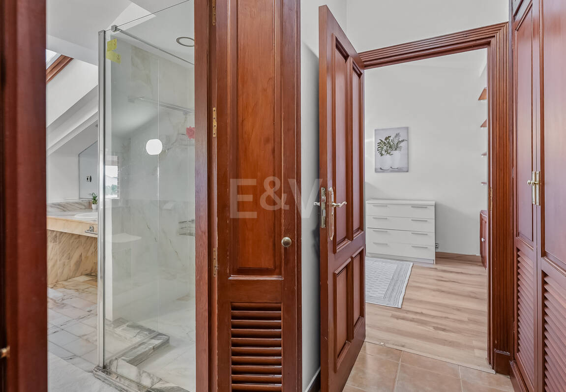 Boutique-Style Luxury Residence in El Paraíso Alto, Benahavís, Marbella for Long-term Rent – 8 Bedrooms, Exceptional Outdoor Living