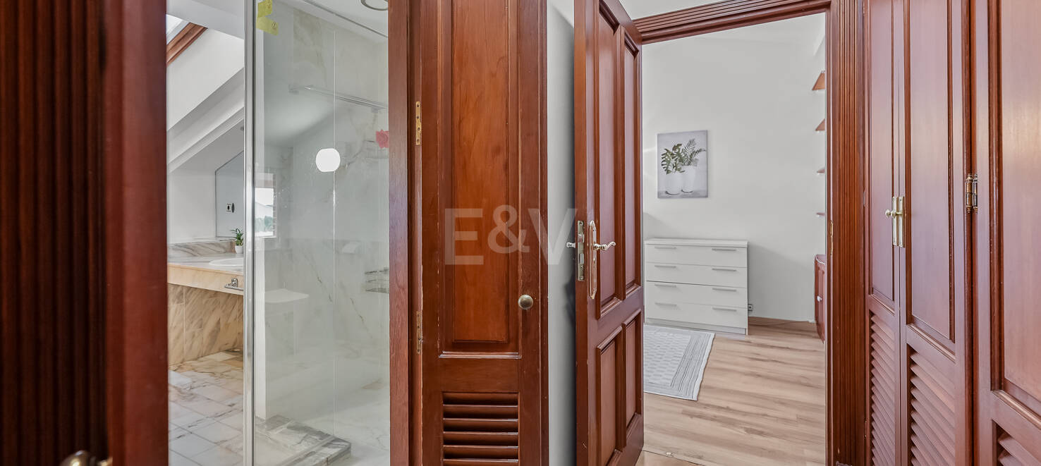 Villa à louer en Benahavis