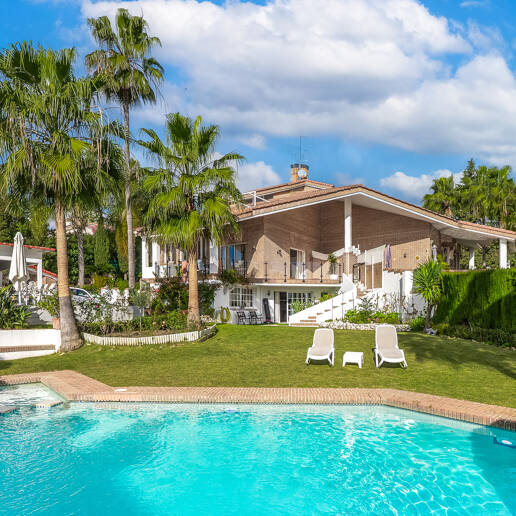 Villa à louer en Benahavis