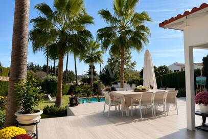 Villa à louer en Benahavis