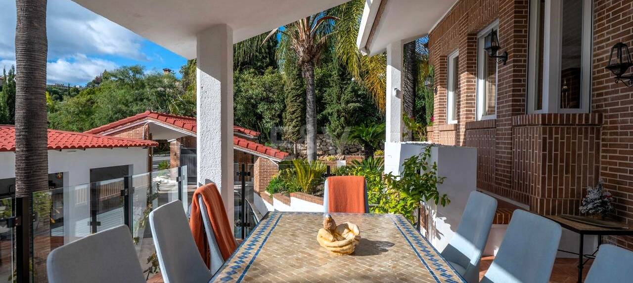 Villa à louer en Benahavis