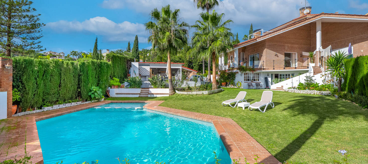 Villa à louer en Benahavis