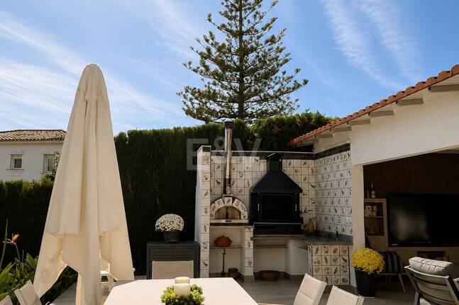 Villa à louer en Benahavis