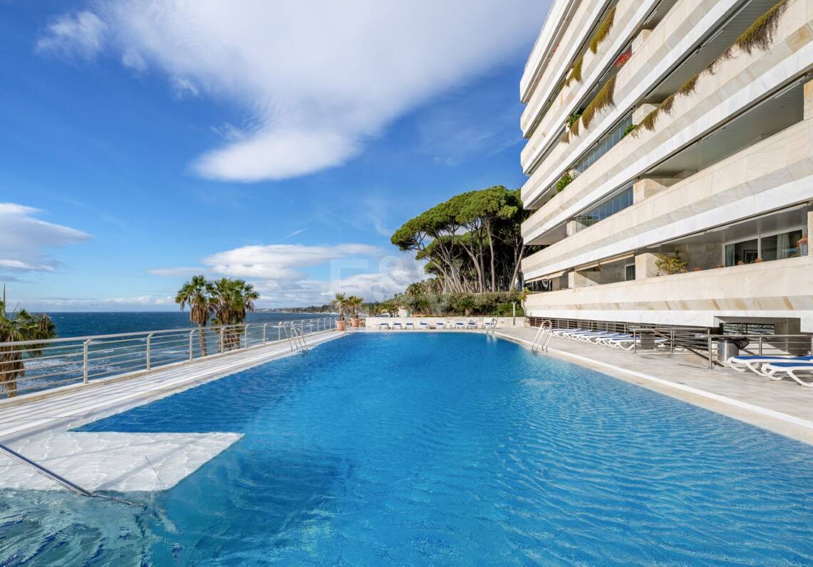 Beachfront Apartment Z bezpośrednim dostępem do promenady w Premium Residential Complex