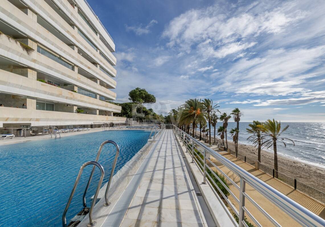 Beachfront Apartment Z bezpośrednim dostępem do promenady w Premium Residential Complex