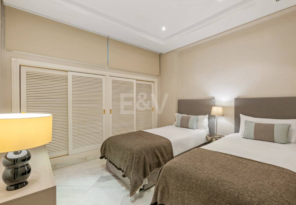 Apartamento frente al mar con acceso directo al paseo marítimo en complejo residencial premium