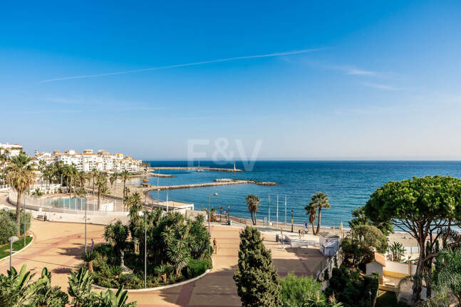 Tomt till salu i Puerto Banus, Marbella