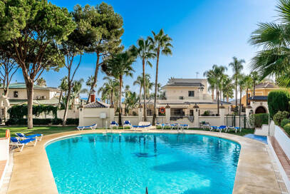 Tomt till salu i Puerto Banus, Marbella
