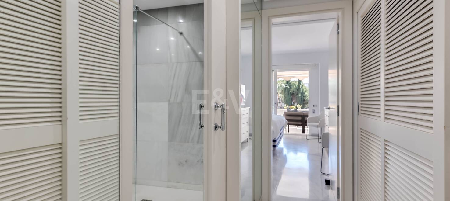 Luxury 3-bedroom apartment in Don Gonzalo, Golden Mile, Marbella – Long-term rental