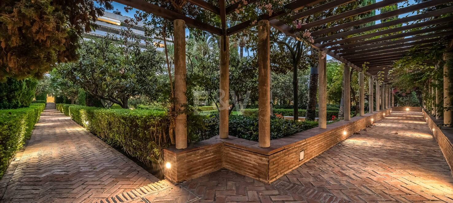 Luxury 3-bedroom apartment in Don Gonzalo, Golden Mile, Marbella – Long-term rental