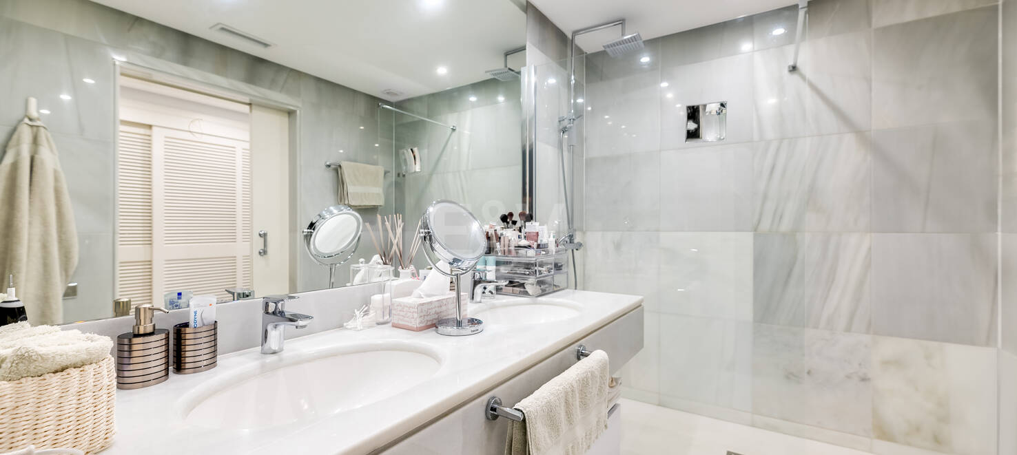 Luxury 3-bedroom apartment in Don Gonzalo, Golden Mile, Marbella – Long-term rental