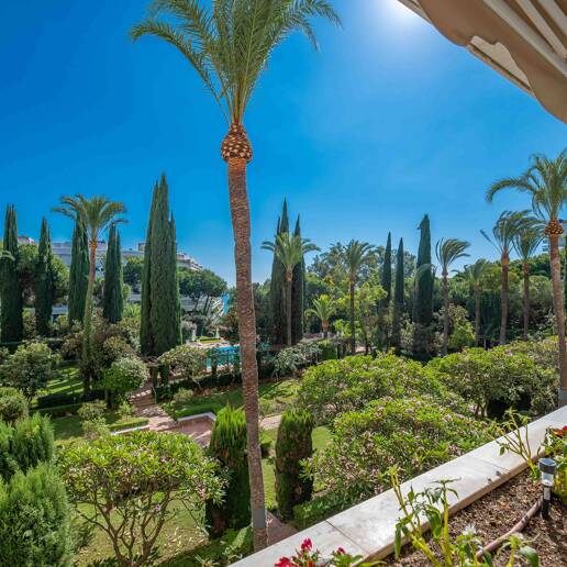 Luxury 3-bedroom apartment in Don Gonzalo, Golden Mile, Marbella – Long-term rental