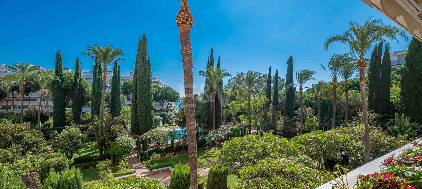 Luxury 3-bedroom apartment in Don Gonzalo, Golden Mile, Marbella – Long-term rental