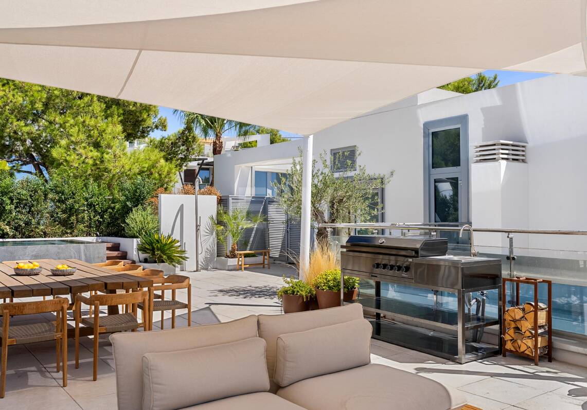 Contemporary Style Semi-Detached Residence with Sea Views and Private Pool in Meisho Hills, Sierra Blanca