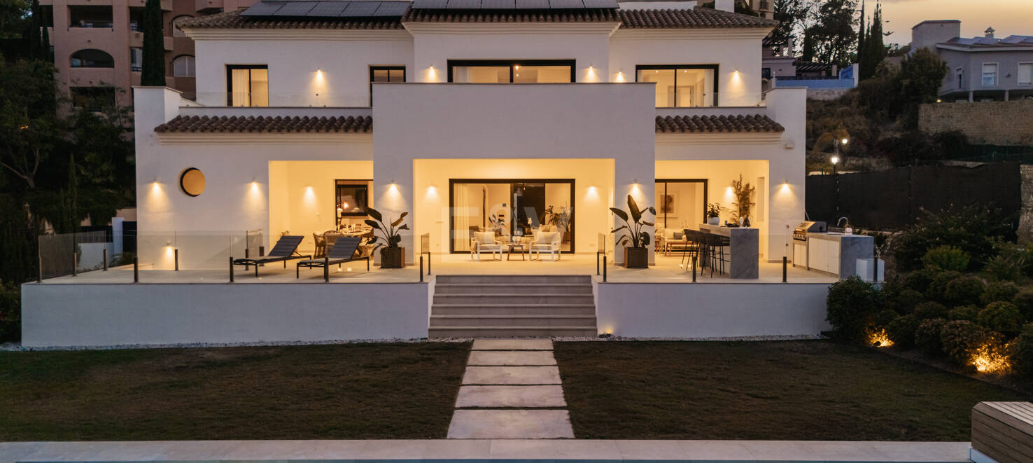 Villa Andrea - Obra maestra contemporánea frente al golf